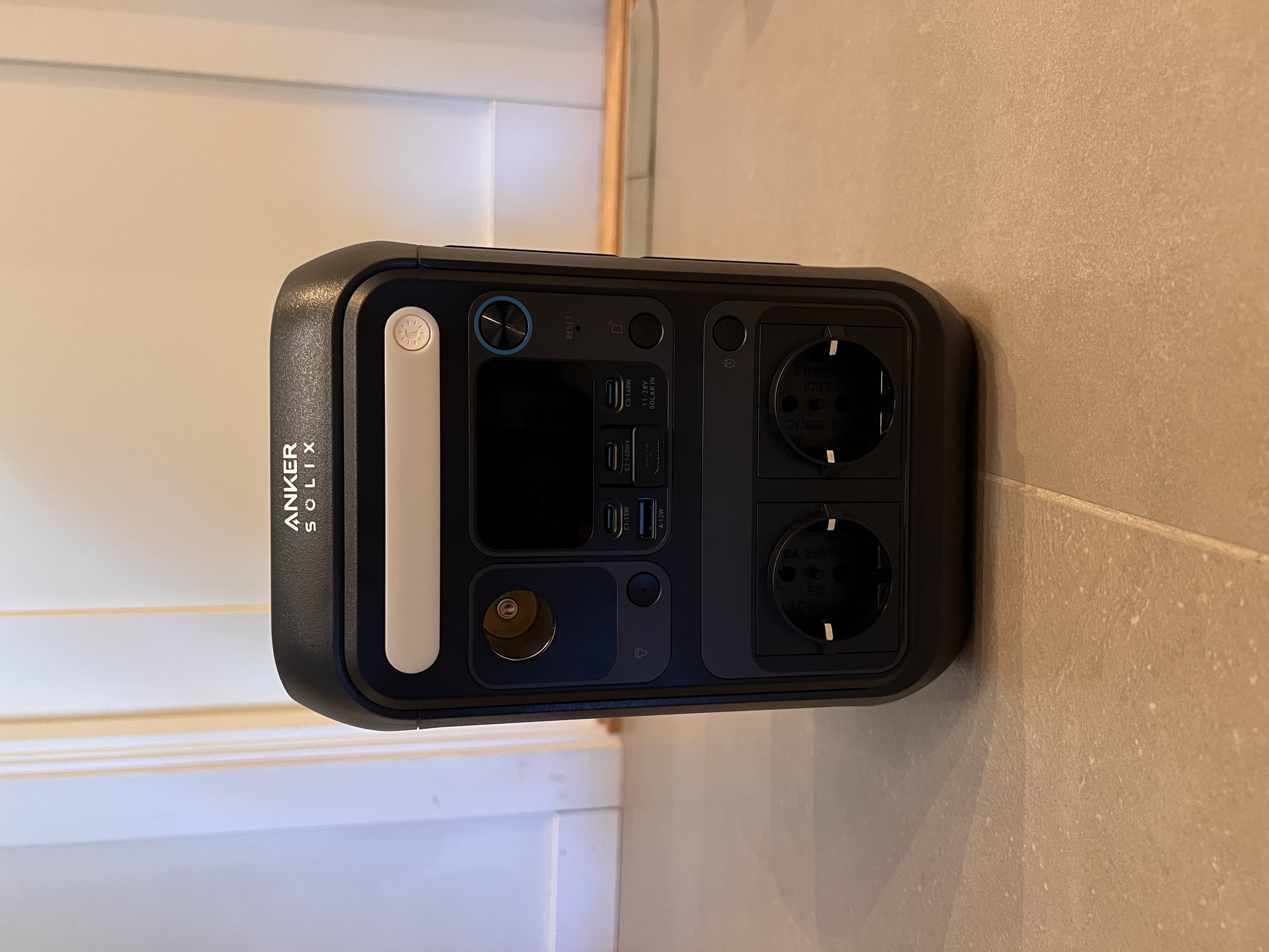 Anker solix c300 power station kraft stasjon 