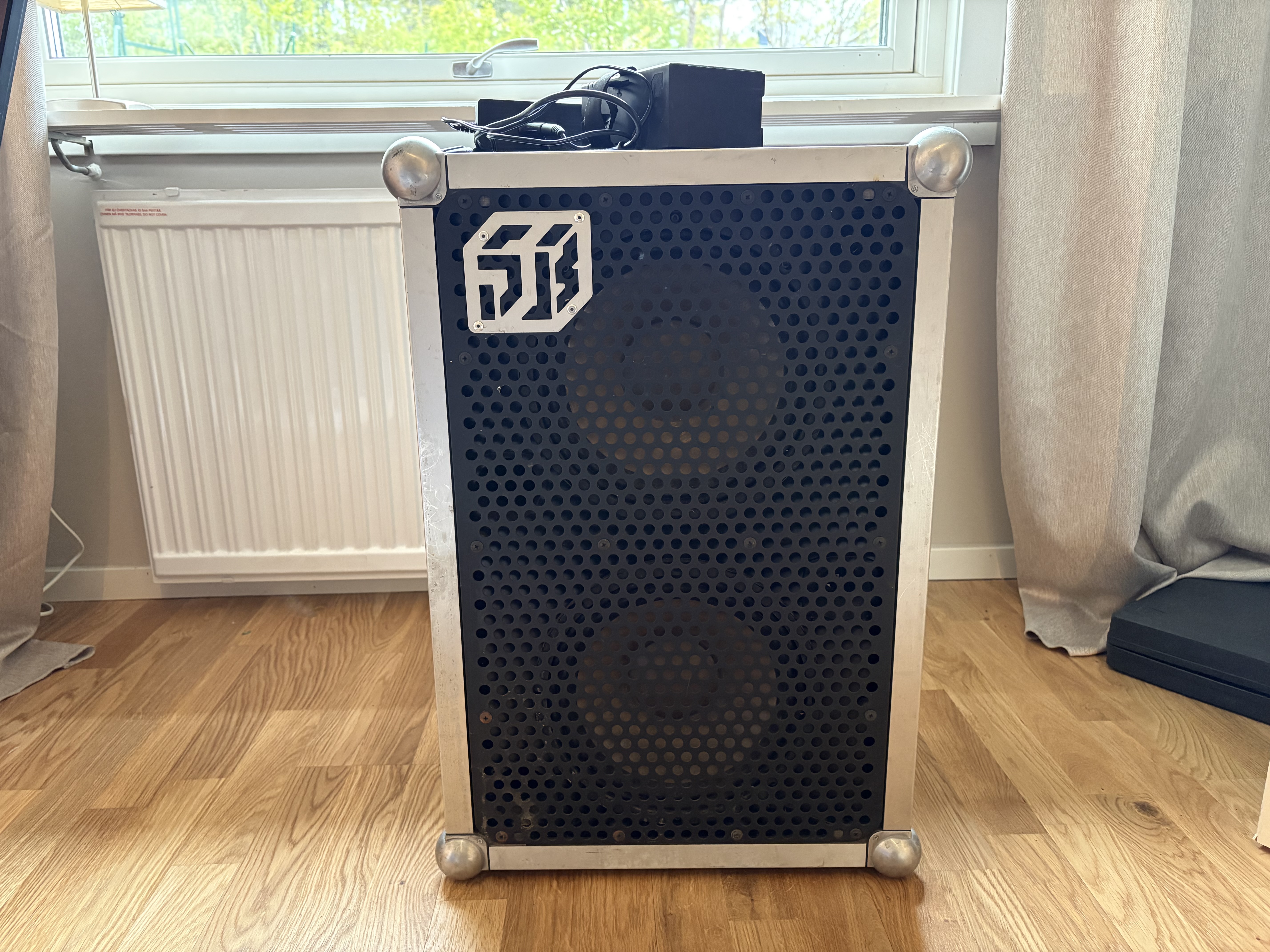 Soundboks portabel högtalare