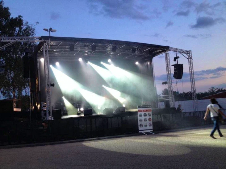 Mobilscene xl 60m2 6x10 stor scene festival