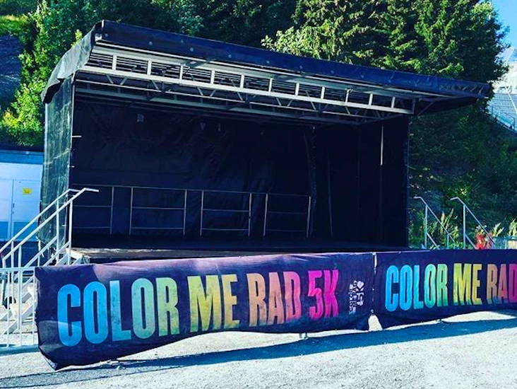 Utleie mobilscene 48 m2 for konsert/festival