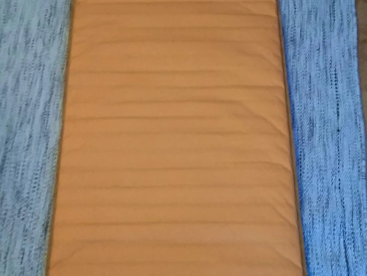 Selvoppblåsende liggeunderlag (ajungilak mammut)