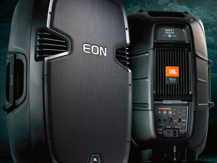 Komplett lyd og lyspakke med dj-utstyr