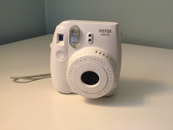 Instax polaroid kamera