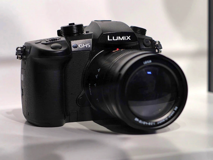 Gh5 4k & 12-60mm objektiv & v-log, short gun