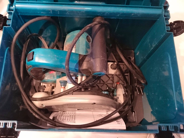 Makita sp6000j senkesag med styreskinne