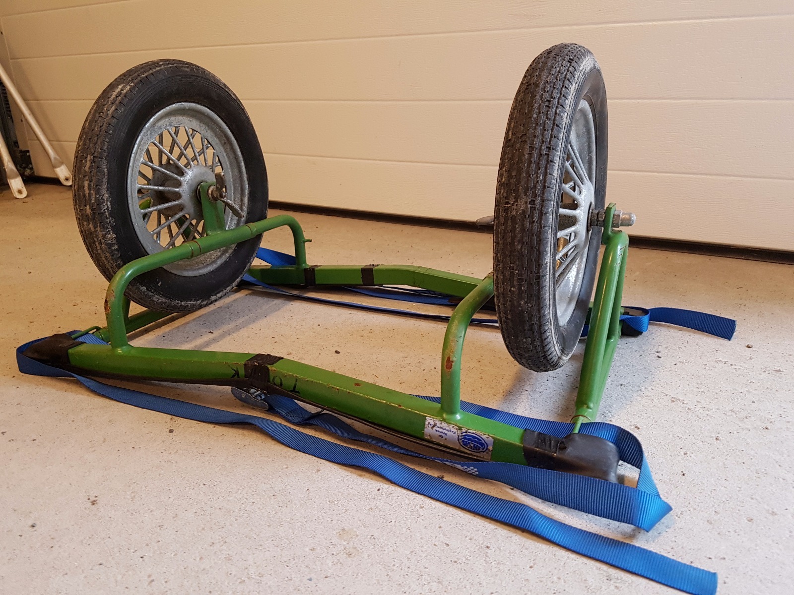 Sammenleggbar kanotralle for kano og kajakk