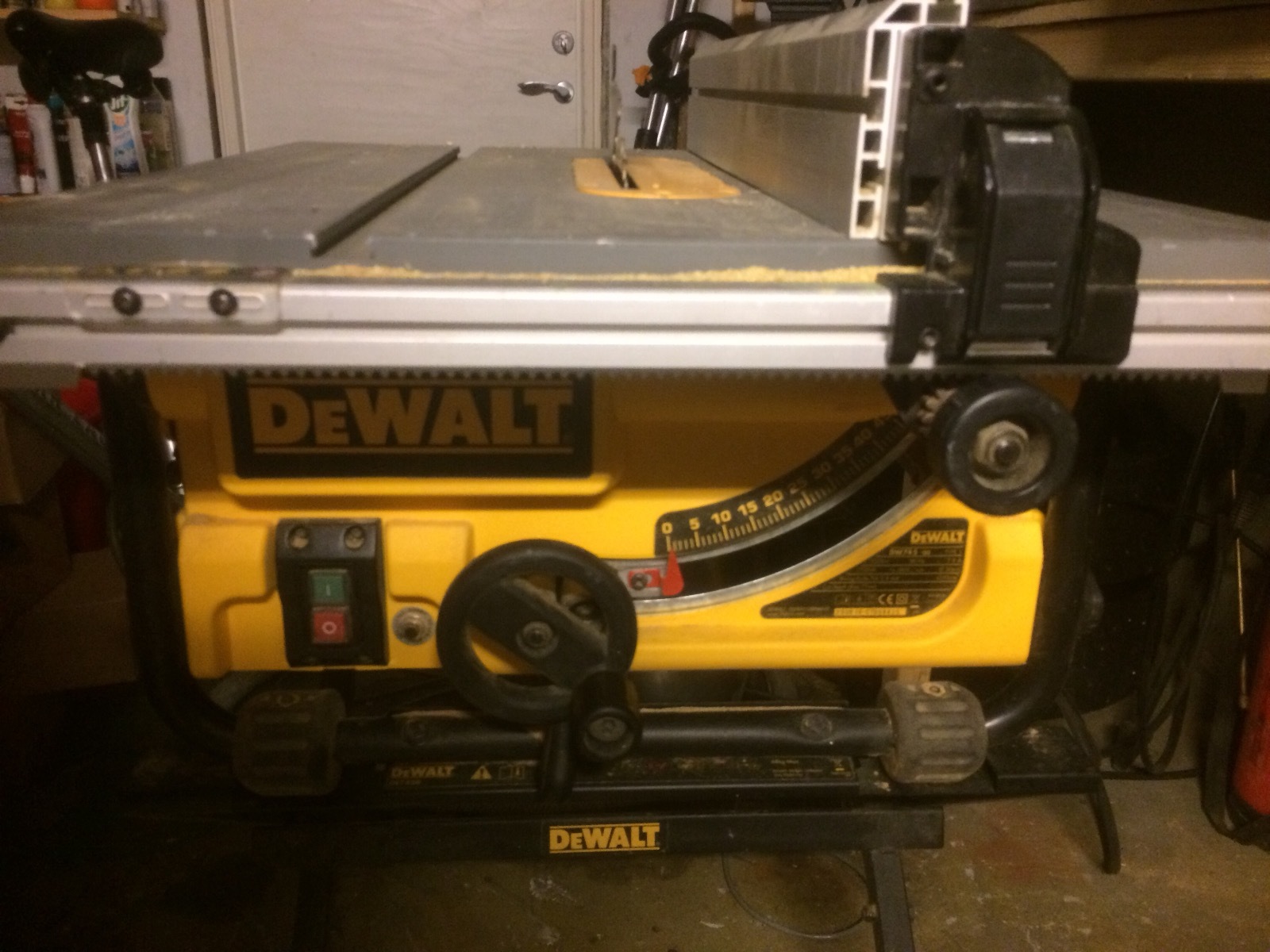 Dewalt bordsirkelsag
