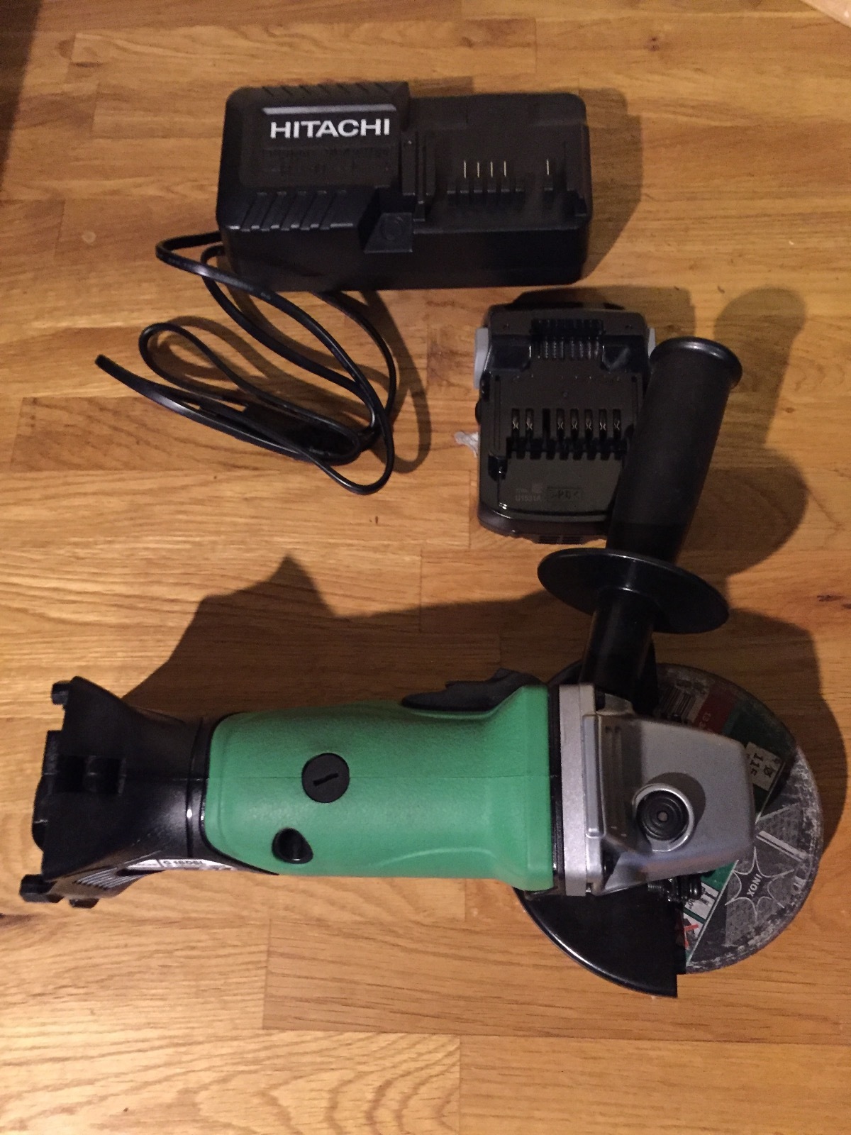 Hitachi vinkelsliper