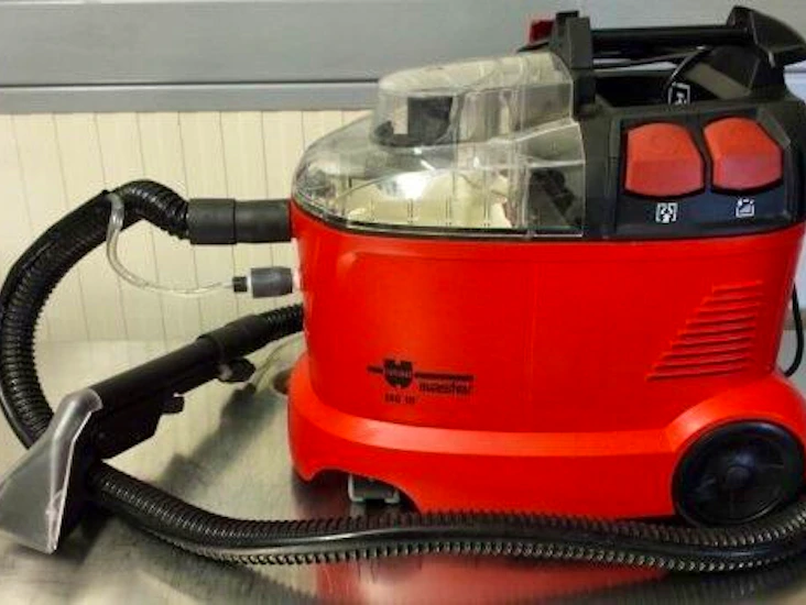 Wuerth teppe/rensemaskin leies ut!