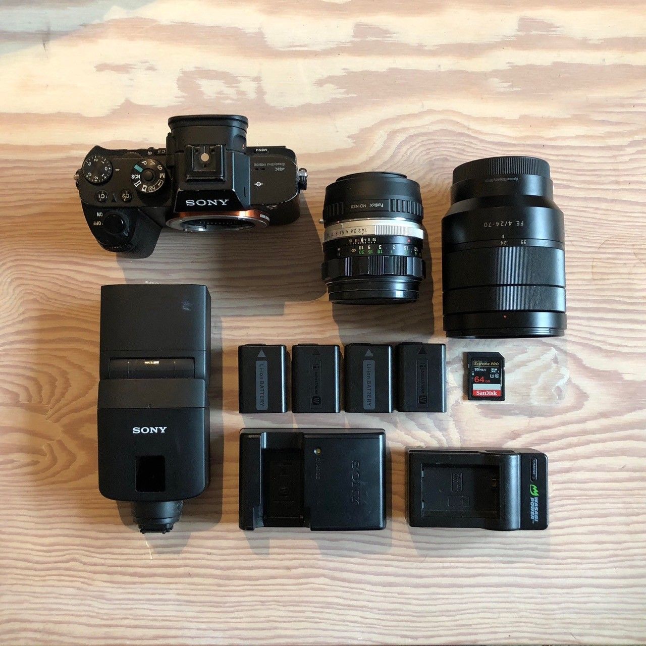 Sony a7r ii, 4 objektive, 4 batterie, blits