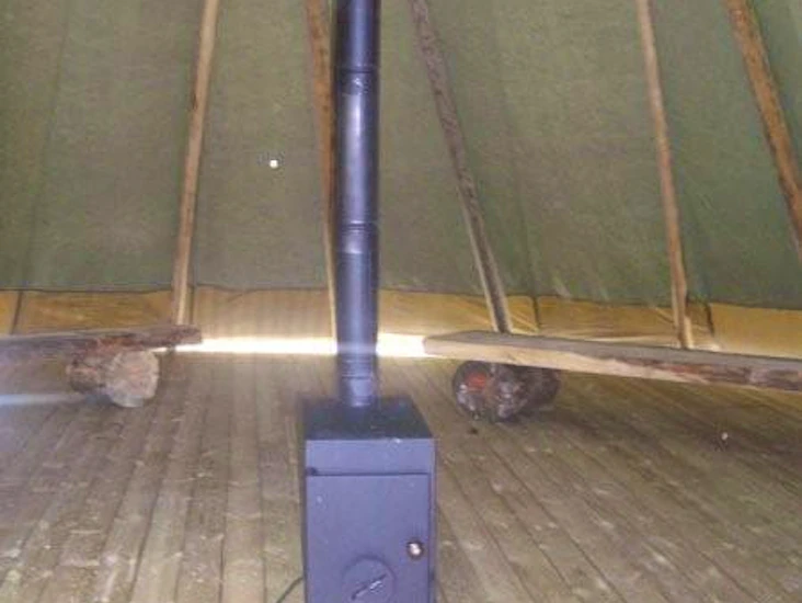 Lavvoovn med kokemuligheter