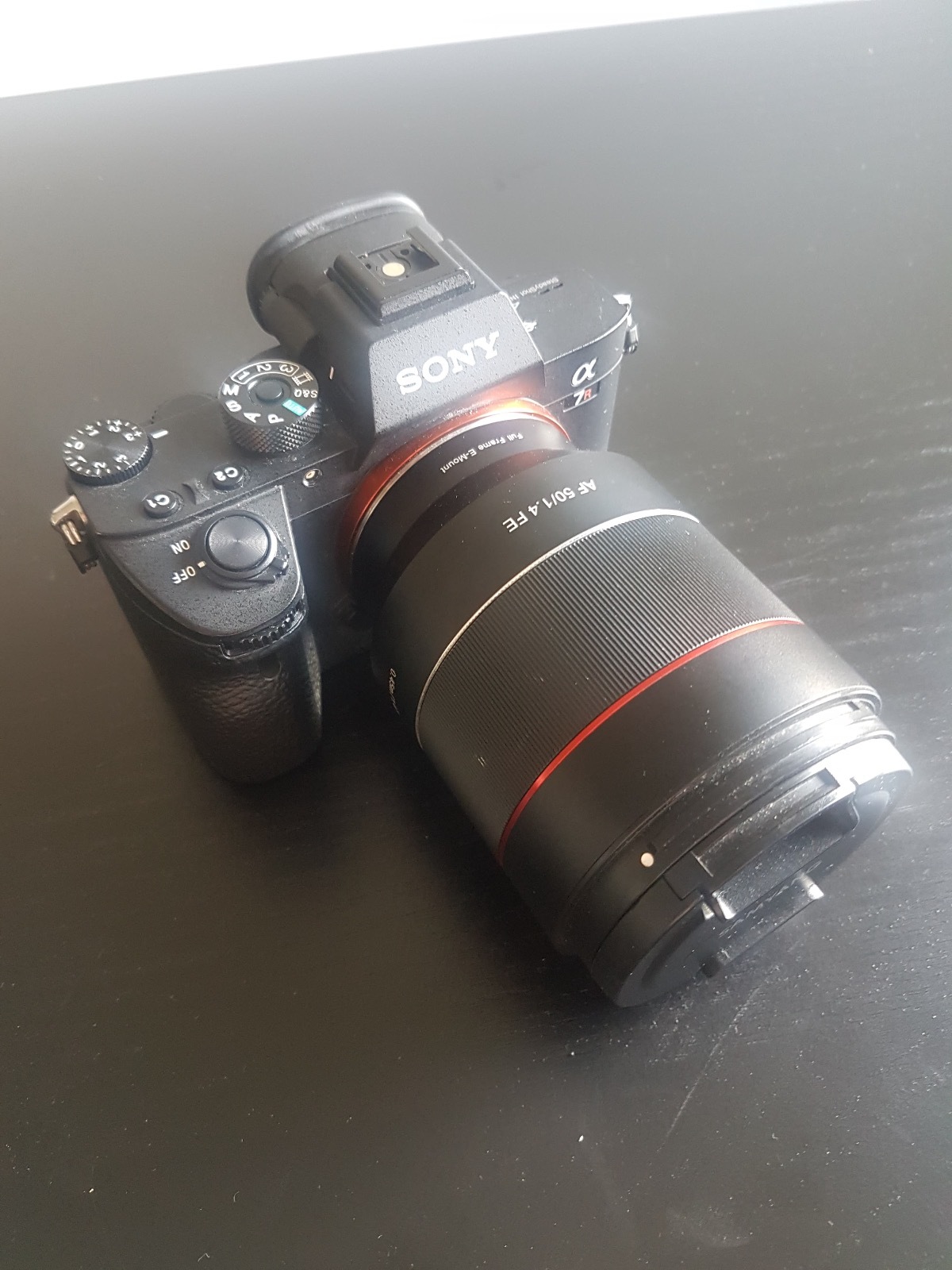 Sony α7r iii + 50 mm af samyangobjektiv