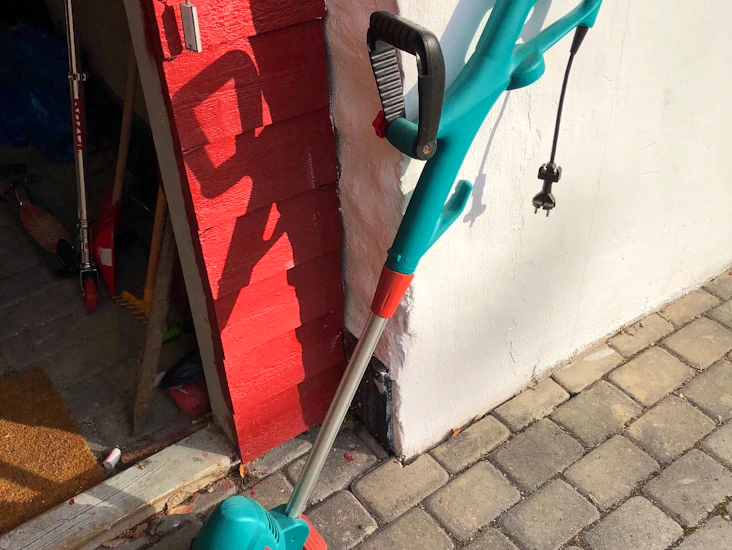 Elektrisk kantklipper