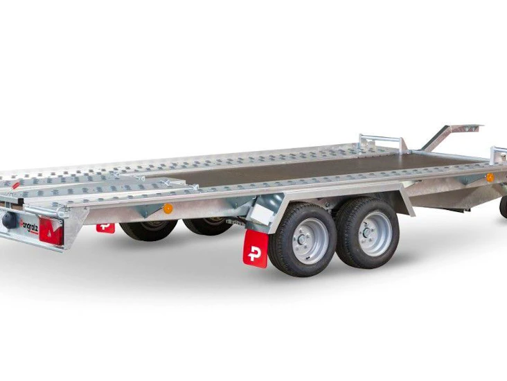 Stor flathenger med 2.2 tonn lastekapasitet