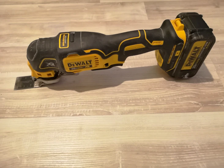 Dewalt dcs355 multikutter. 18v batteridrevet