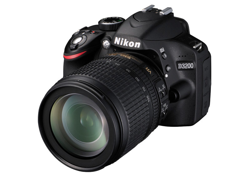 Nikon d3200 slr kamera med 18-105 mm objektiv
