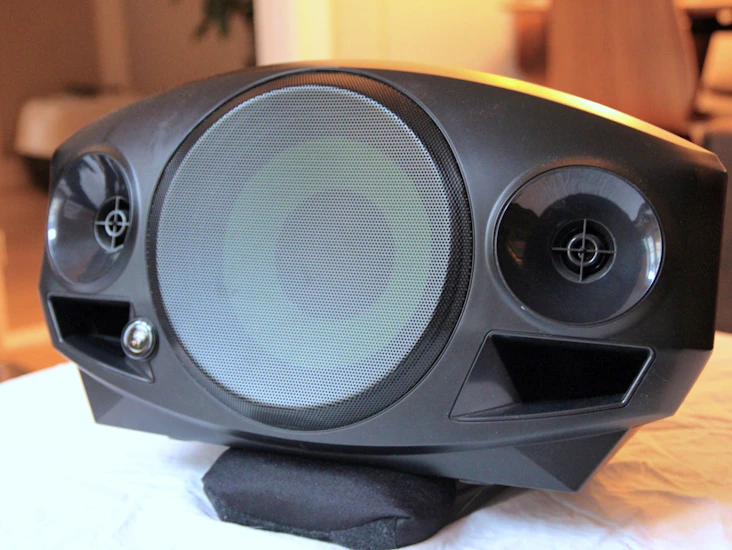 Kraftig bærbar "mackie freeplay" bluetooth